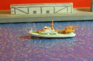 Seenotrettungskreuzer "J. T. Essberger" mit Heli (1 St.) D 1975 Hansa S 292