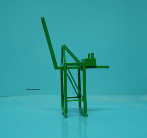 Panamax Container Crane jib up (1 p.) colour green from Tri-ang