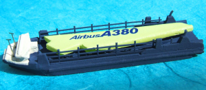 Spezialtransporter "Afons Dyfrdwy" mit Flügelstück A 380 (1 St.) GB 2004 Nr. 73A von Hydra