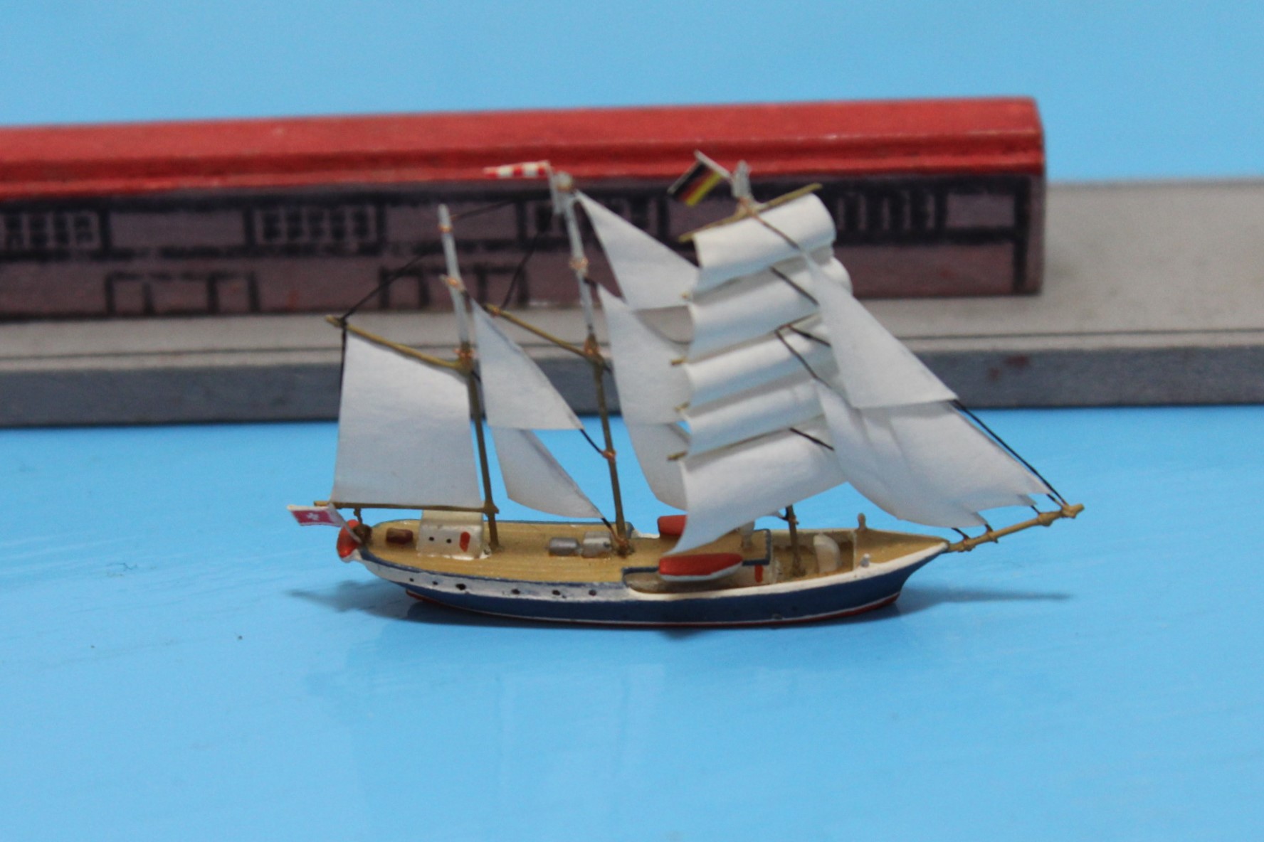 Ships-and-more - 3-Mast Barkentine 