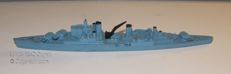 Cruiser HMS "Swiftsure" blue (1 p.) GB 1944 M 761 from Tri-ang