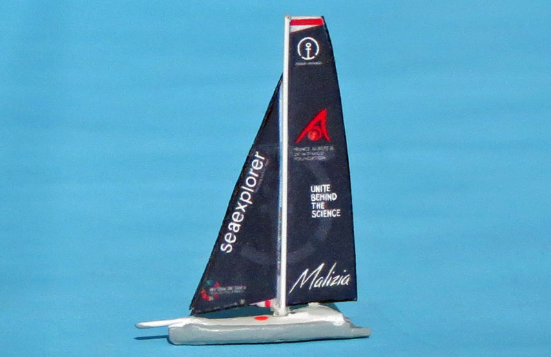 Race yacht "Seaexplorer" (1 p.) GER 2015 Hydra HY 228