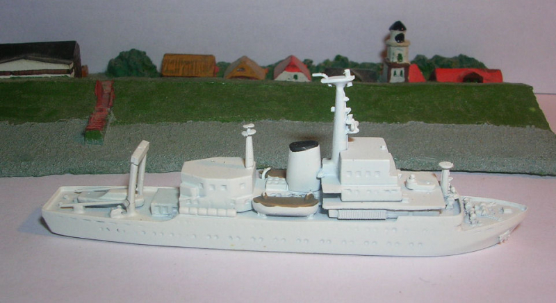 Aufklärungsschiff "Krym" (1 St.) SU 1975 Nr. 10218 von Trident