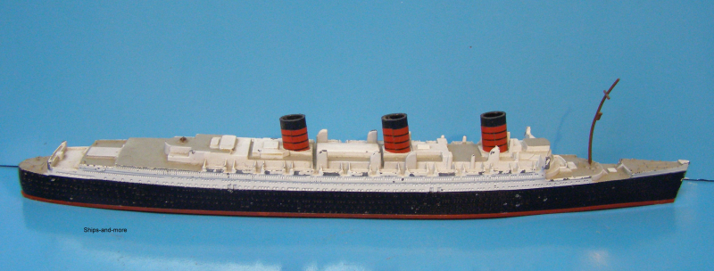 Ocean liner RMS "Queen Mary " (1 p.) GB 1936 Triang M 703