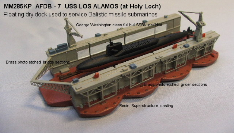 Swim-dock AFDB-7 "Los Alamos" (1 p.) + submarine "G. Washington" (1 p.) USA 1961 kit out metal in 1:1250