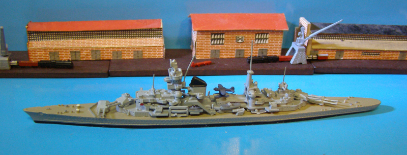 Cruiser "Prinz Eugen" beige decks (1 p.) GER 1940 Hansa S 195-2